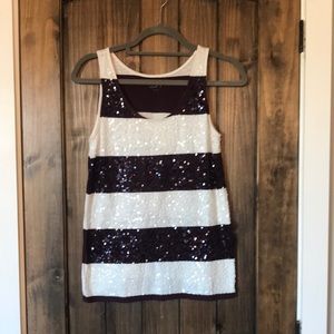 Sequin tank